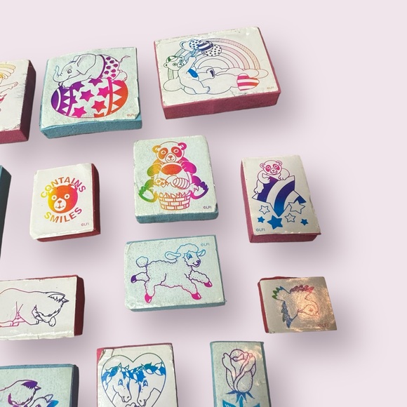 Lisa Frank Vintage Foam Stamps Set Of 30 Card Making Scrapbooking Junk Journals - Picture 4 of 14